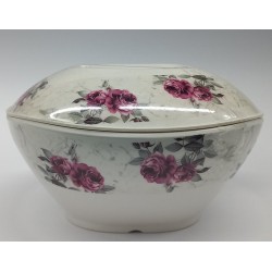 Салатниця глибока з кришкою Primera Donga with lid.